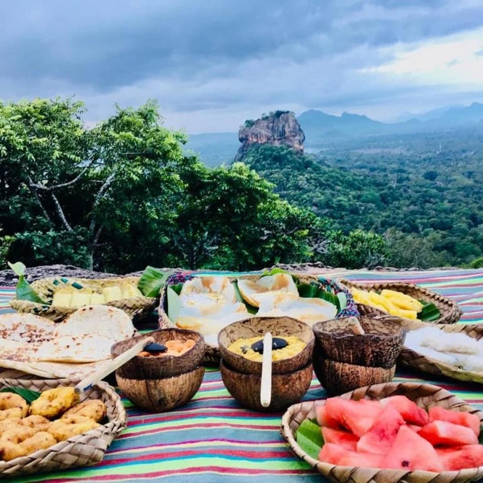 Sigiri Birds Hostel Sigiriya Exterior photo